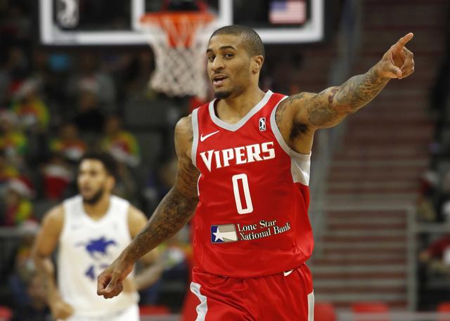 他的到来 他的到来